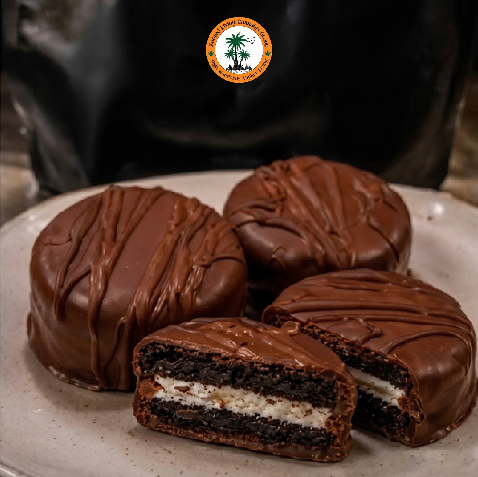 0-03 Chocolate Covered Oreos (1000 mg) - Standard - Image 1